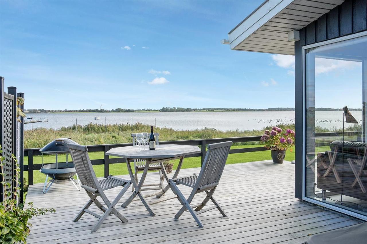 Eksklusiv Feriebolig Med Panoramaudsigt Villa Munkebo Exterior photo