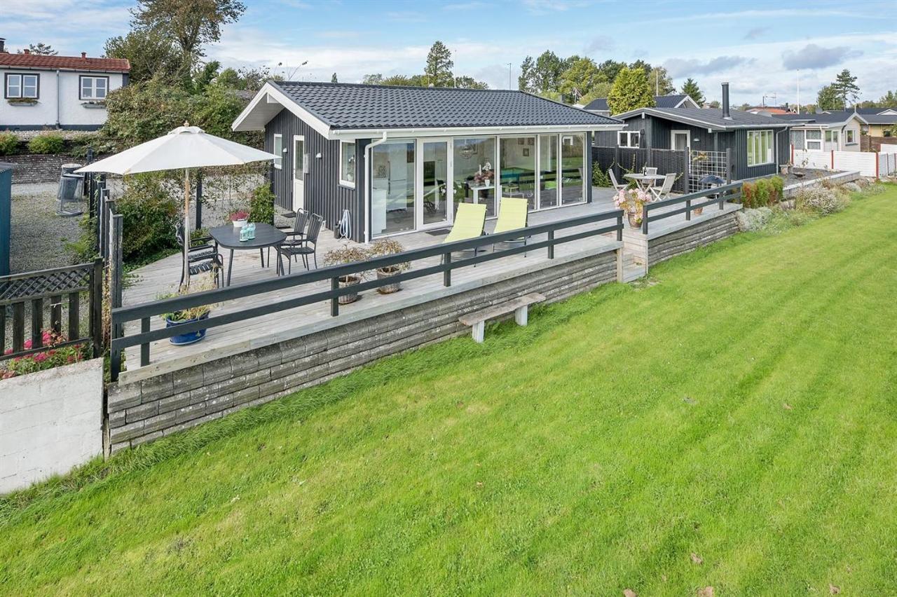 Eksklusiv Feriebolig Med Panoramaudsigt Villa Munkebo Exterior photo